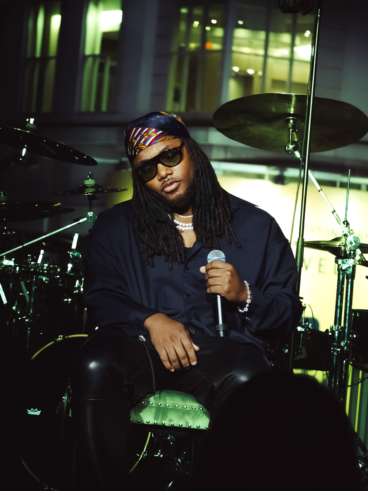 Leon Thomas